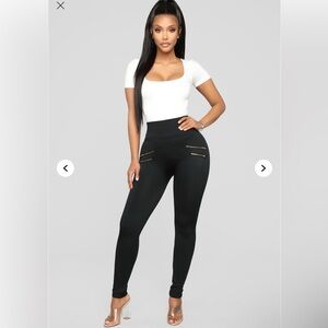 Black High-Waisted Women's Pants NWT